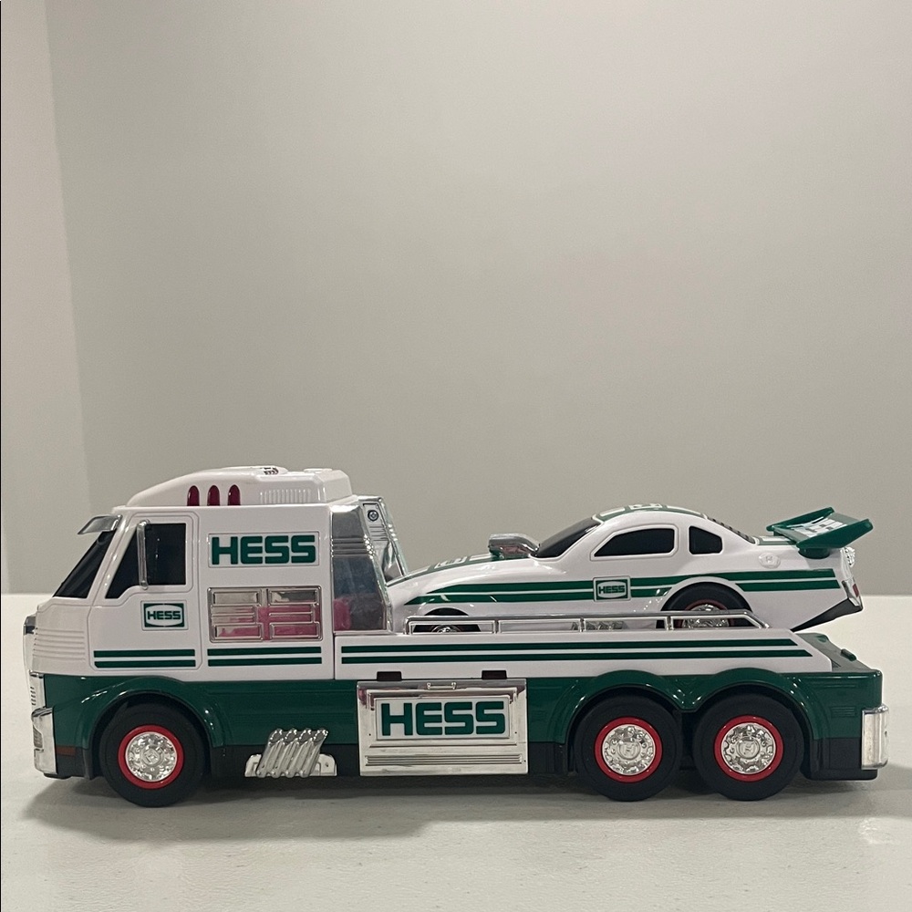 2016 Hess Truck & Dragster